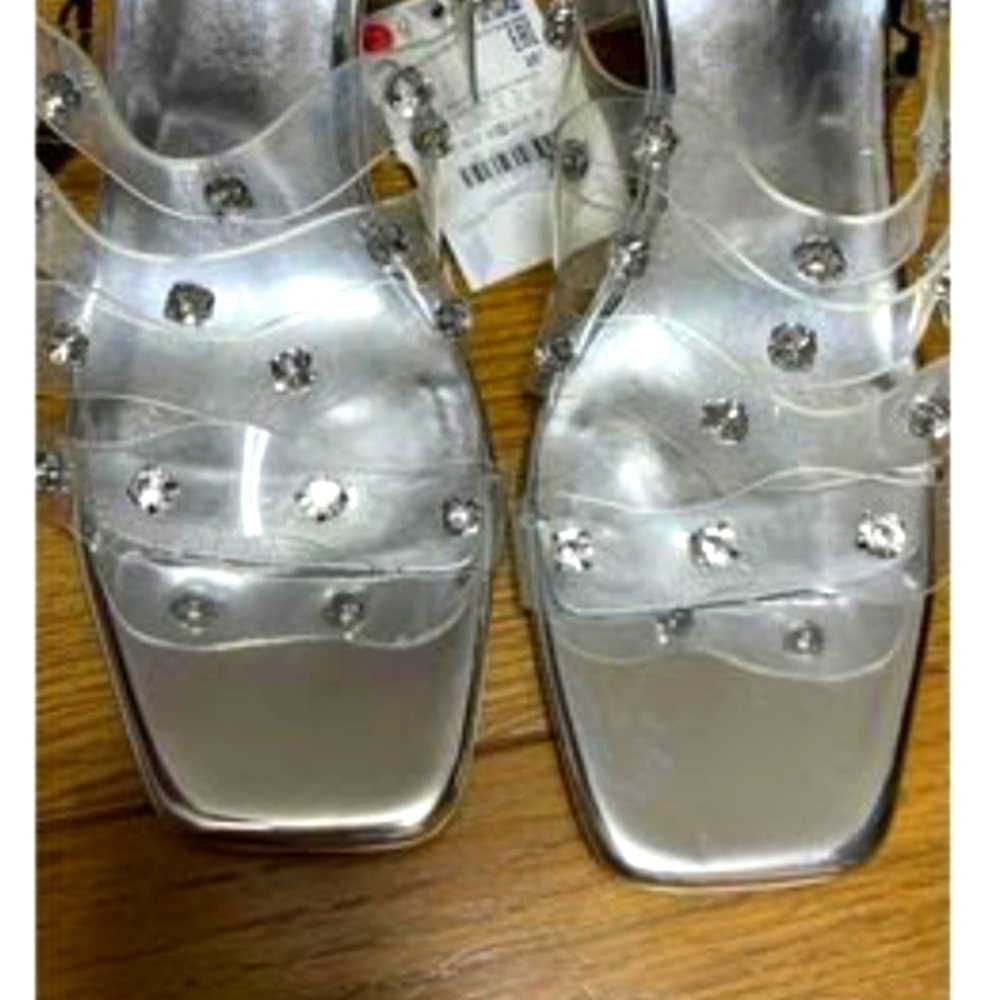 Zara sandal rhinestone size 10